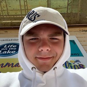 Meet your Posher, Isaac